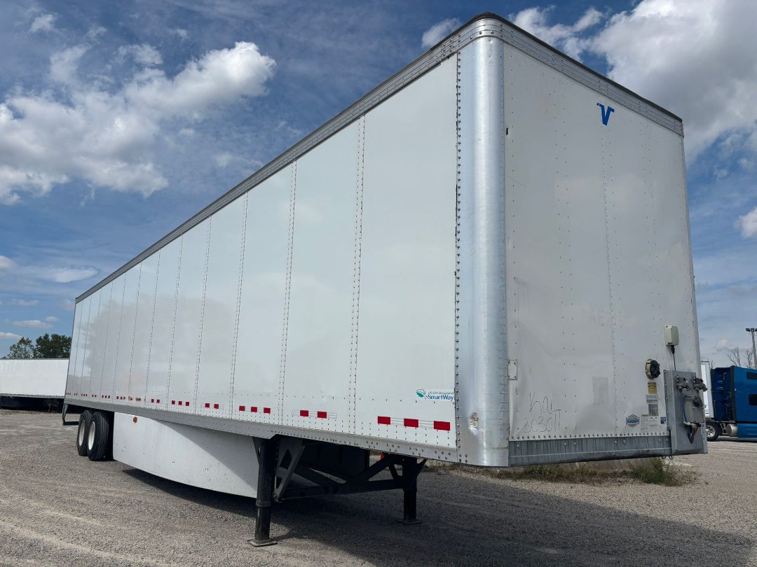 
								2023 VANGUARD DRYVAN full									