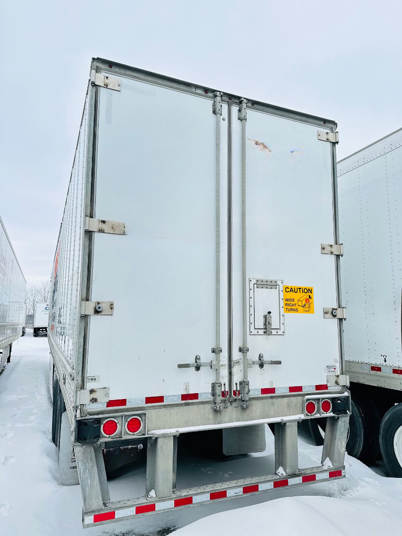 
								2022 HYUNDAI DRYVAN full									